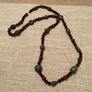 Vintage red black bead necklace silver tone beads
